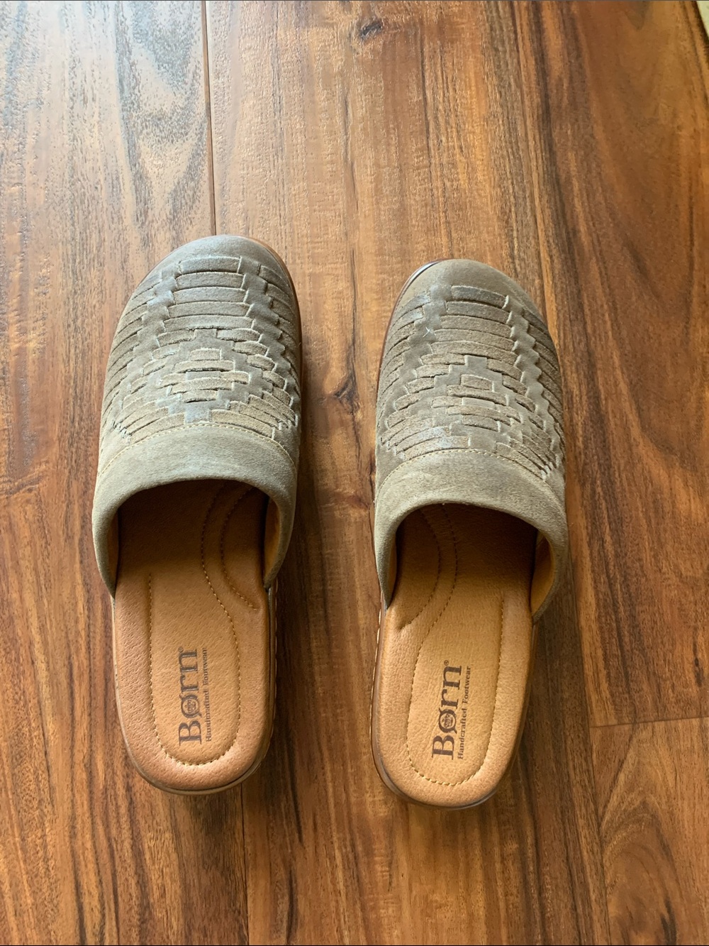 Born Clogs